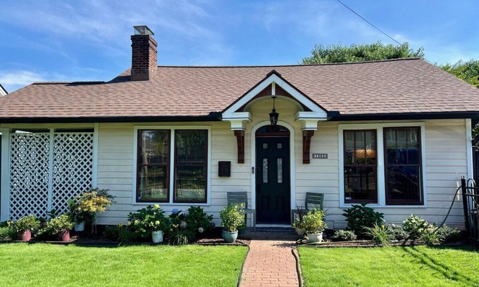 East End Cottage | Nashville Fatherland Cottage