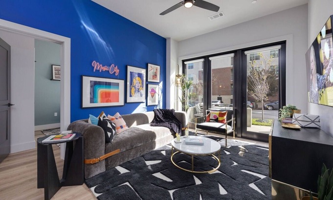 West End House | Nashville Nightlife by AvantStay | Minutes to Broadway | Odyssey