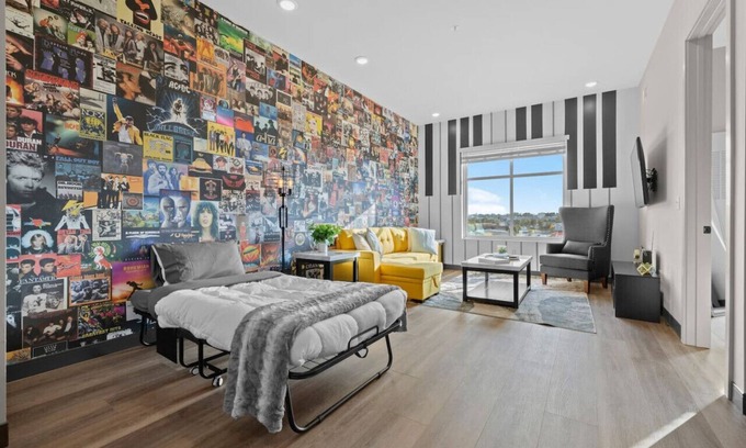 South Nashville Apartment | Nashville Retreat + Free Parking