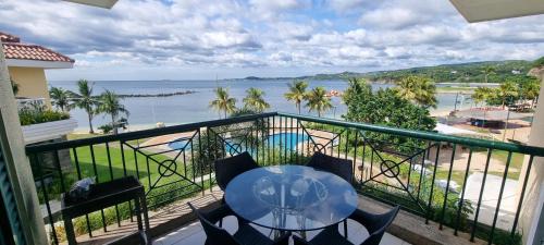Nasugbu Apartment | Nasugbu Resort, Beachfront Condo in Canyon Cove A1-301