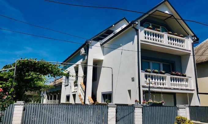Zakarpats'ka oblast House | Natalia Vendeghaz