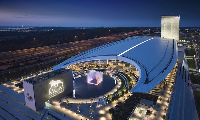 Historic District House | National Harbor .4 Bedroom 2 full bath Single Family. 5 beds 2 kitchens.