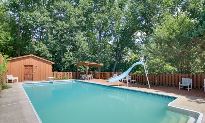 Natural Bridge House | Natural Bridge Retreat w/ Private Outdoor Pool!