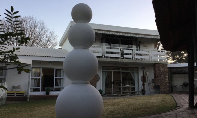 Germiston Apartment | Natural, homely retreat for business or vacation