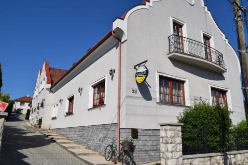 Gyor Bed & Breakfast | Natural Panzió