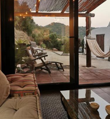 Genalguacil House | Naturaleza y Arte en la Casa del Molino