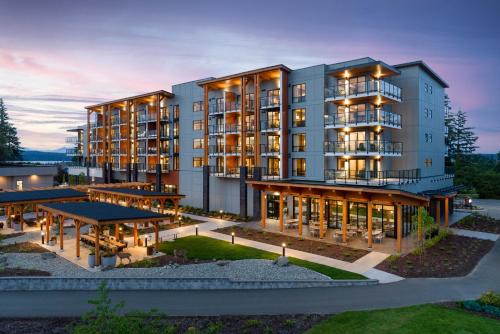 Campbell River Hotel | Naturally Pacific Resort