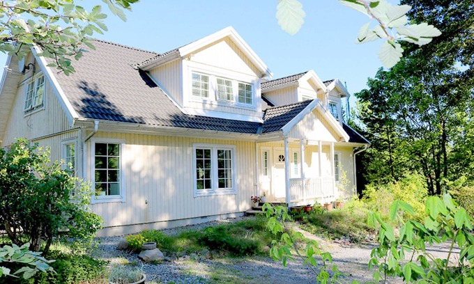 Stenhamra House | Nature and city vacation near Stockholm in the countryside