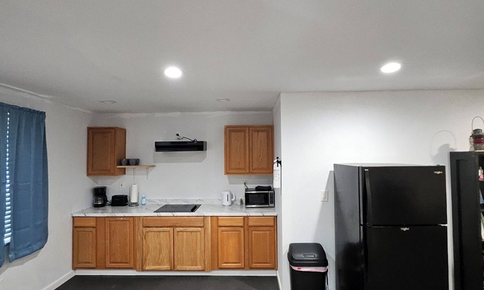 Mechanicsville House | Nature and Convenience ConvergenBeautiful, close to everything nand a small pool