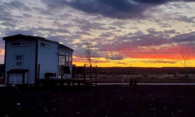 Apple Valley House | Nature experience in a new Tiny home near Zion's national park and so much more.