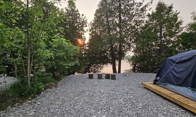 Kemble RV Rental | Nature Heaven: Farm, Day/Night Camping on The Lake S2