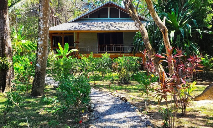 Palmetto Bay House | Nature Lover's Delight! Gardens, Private Beach, Pool, Dive Shop, In Gated Resort