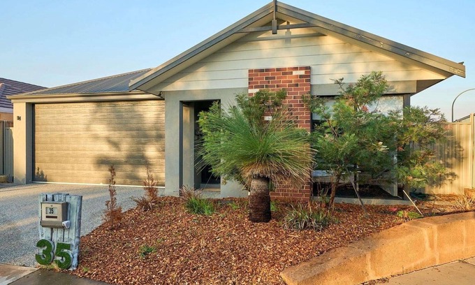 Byford House | Nature paradise and beautiful furnished house