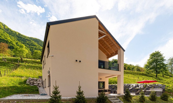 Tolmin Apartment | Nature place