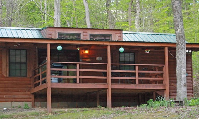 South Bloomingville Cabin | Nature Retreat