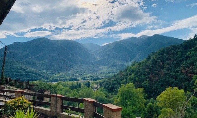 Montbolo Apartment | Nature Retreat: Cozy 1BR Apartment with Parking, Pet-Friendly, Wi-Fi, and Modern Amenities