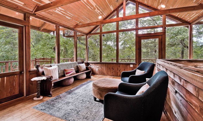 Eureka Springs House | *NATURE RETREAT* Whispering Hollow *FIRE PIT*