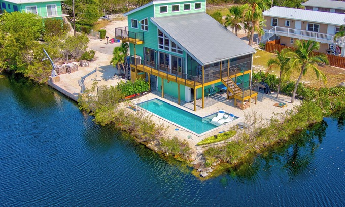 Port Pine Heights House | Nature's Paradise - Inground Pool - GREAT MONTHLY RENTAL RATE