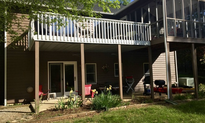 Huddleston Apartment | NATURE'S RETREAT - REST & RELAXATION-QUIET & PEACEFUL VIBE