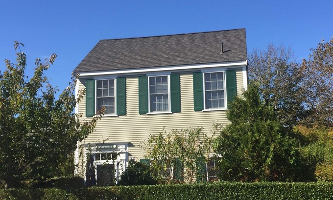 Naushop House | Naushop Townhome - Perfect Summer Getaway. Pool + Tennis