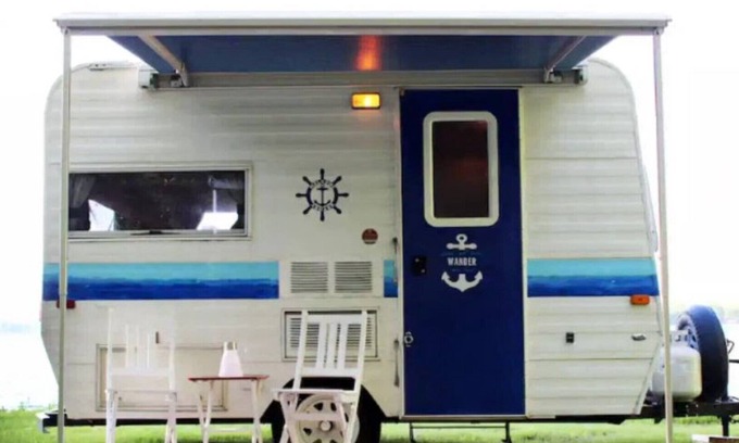 Ramara House | Nautical Cozy camper trailer on Lake Simcoe