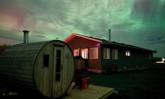 Lac du Bonnet Cabin | Navigate Pinawa