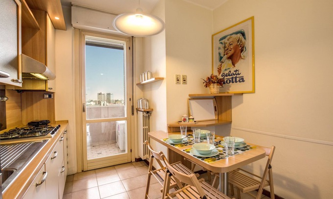 Lorenteggio House | Naviglio Grande Apartment 2 bathrooms 2 bedrooms