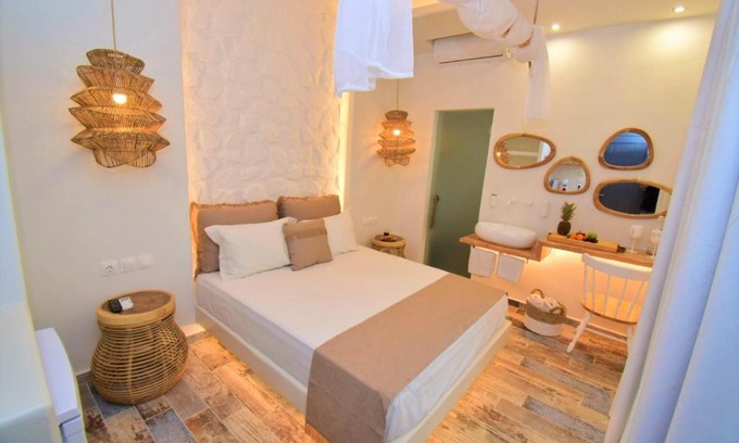Agios Prokopios Bed & Breakfast | Naxos Petite Studios