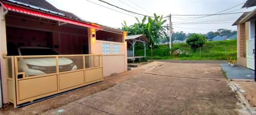 Kuningan House | Naya Homestay Kuningan