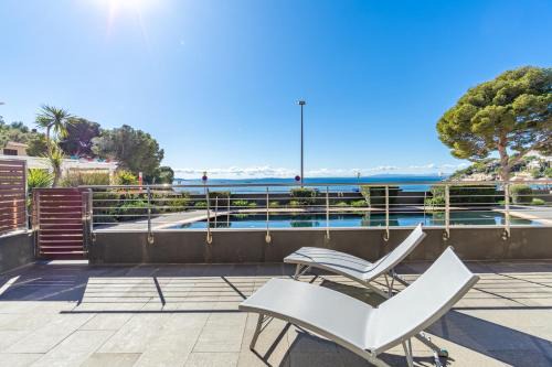 Almadraba-Canyelles Apartment | NC APARTMENTS 201 Moli Blau - 4 pax