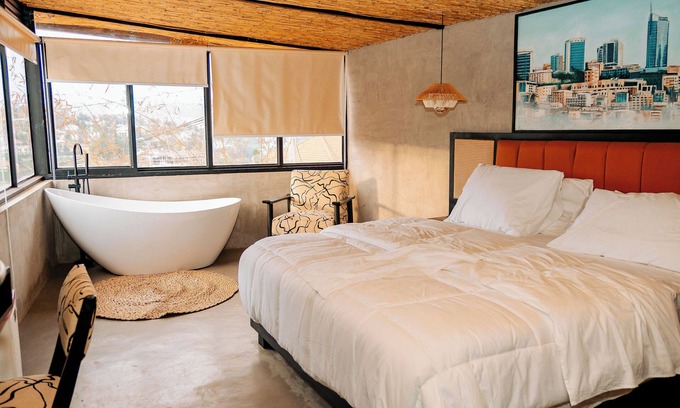Kigali Bed & Breakfast | Ndare Eco Ville Kigali 1 Bedroom with Private Tub