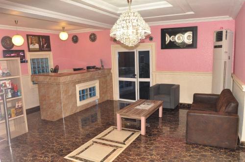 Asaba Hotel | Ne-yo hotel & rv lodges