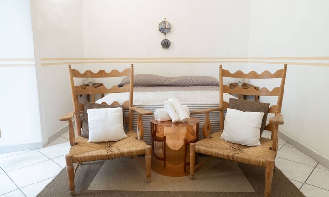 Quartieri Spagnoli Apartment | Neapolitan Style Apartment