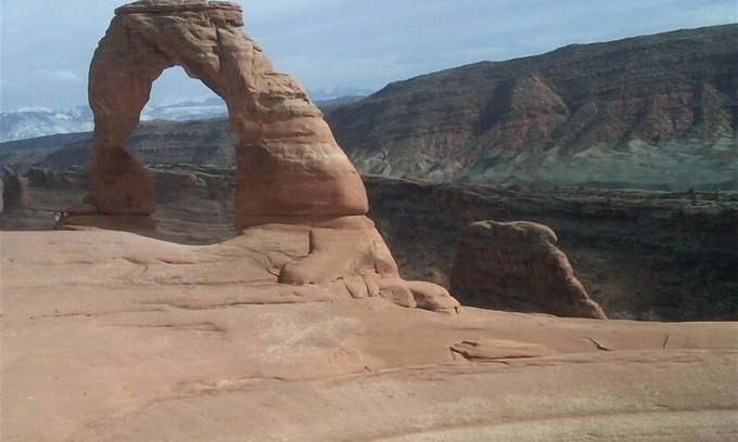 Moab House | Near Arches & Canyonlands-in Town-Indoor Pool-Cottonwood Home