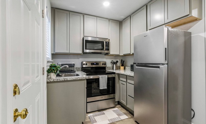 Covington Apartment | Near downtown Covington! Discover the perfect blend of convenience and comfort!