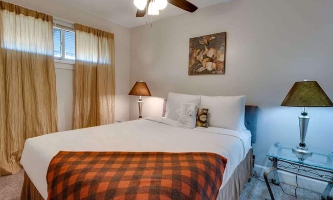 Garden City House | Near Downtown, River, & Airport! Garden City Bliss