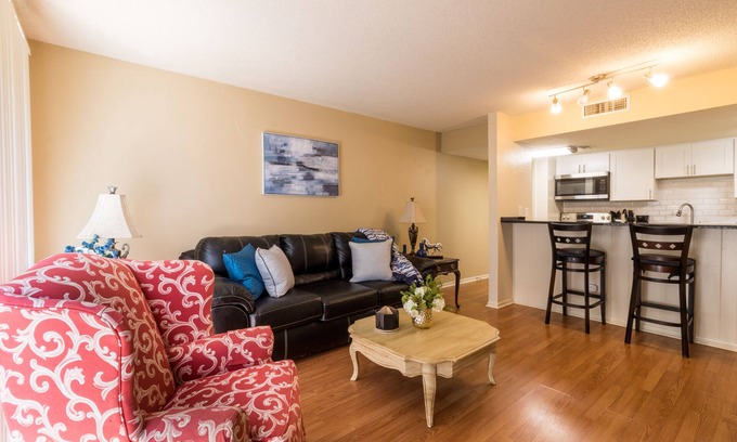 Ellendale Condo | Near Germantown - 30 day minimum