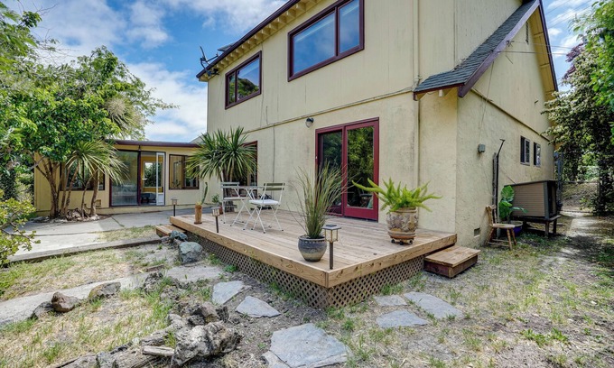 Pinole House | Near Golf, Trails & Parks: Lush Pinole Retreat