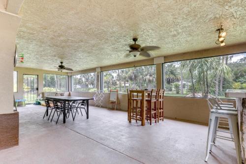 Hunt Club House | Near Golfing and Preserves Home in West Palm Beach