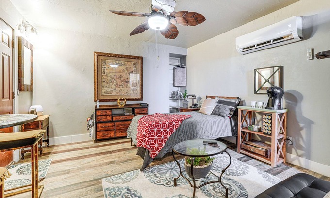 Downtown Phoenix Apartment | Near Hospitals & Airport: Cozy Studio in Phoenix!