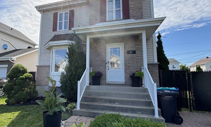 Saint Constant House | Near Montreal Rental - Rental near Montreal CITQ 311370