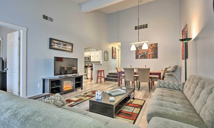 Mount Pocono Condo | Near Mt Airy Casino: Mount Pocono Condo w/Balcony