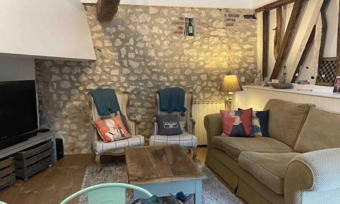 Doudeauville House | Near Opal Coast, Nausicaá, Montreuil-Sur-Mer, Shuttle