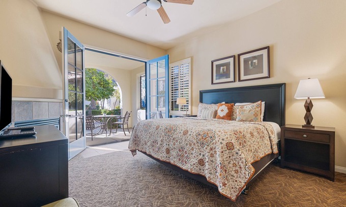 La Quinta Condo | Near Pool! Deluxe King Casita near Clubhouse - Pet Friendly! (C33)