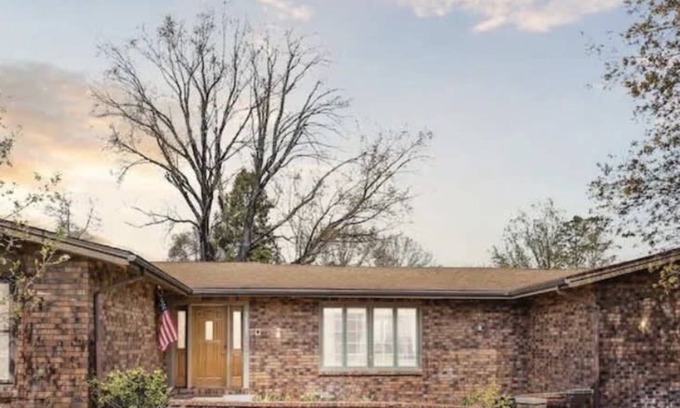 Granger House | Near Shopping & Dining- The South Bend Bungalow