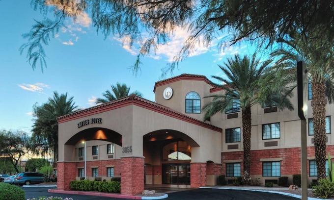Palo Verde House | Near Southwest University of Visual Arts, 2 Spacious Units, Pool