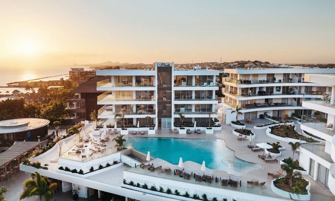Willemstad Condo | Near the Beach 2BR Condo One Mambo 9 by Bocobay