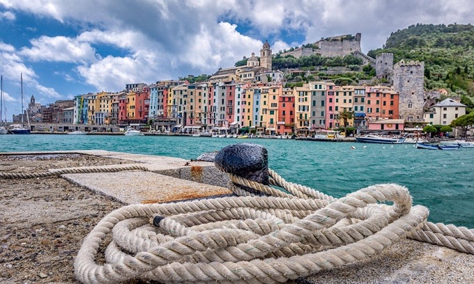 La Spezia Apartment | Near the Cinque Terre slow tourism in luxury vacation apartment with sea view.
