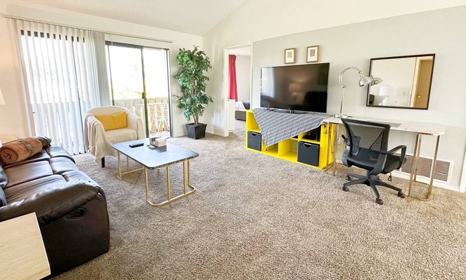 Rowland Heights Apartment | Near to Disneyland 20 minutes 2 bedrooms &2 bath apt