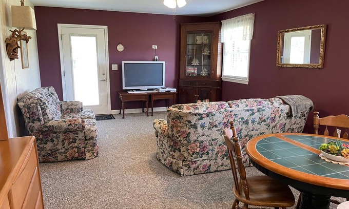 Pocomoke City Apartment | Nearby historic Berlin, Ocean City boardwalk, Chincoteague Island, state parks